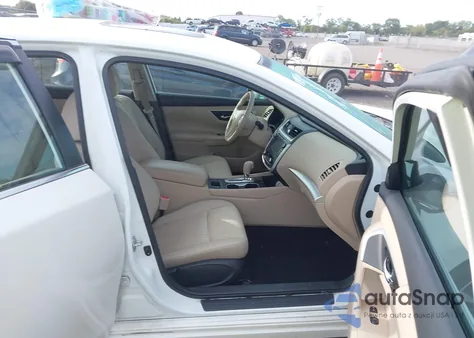 2017 Nissan Altima 2.5 Sv из США, поврежденный, VIN 1N4AL3AP7HC128633